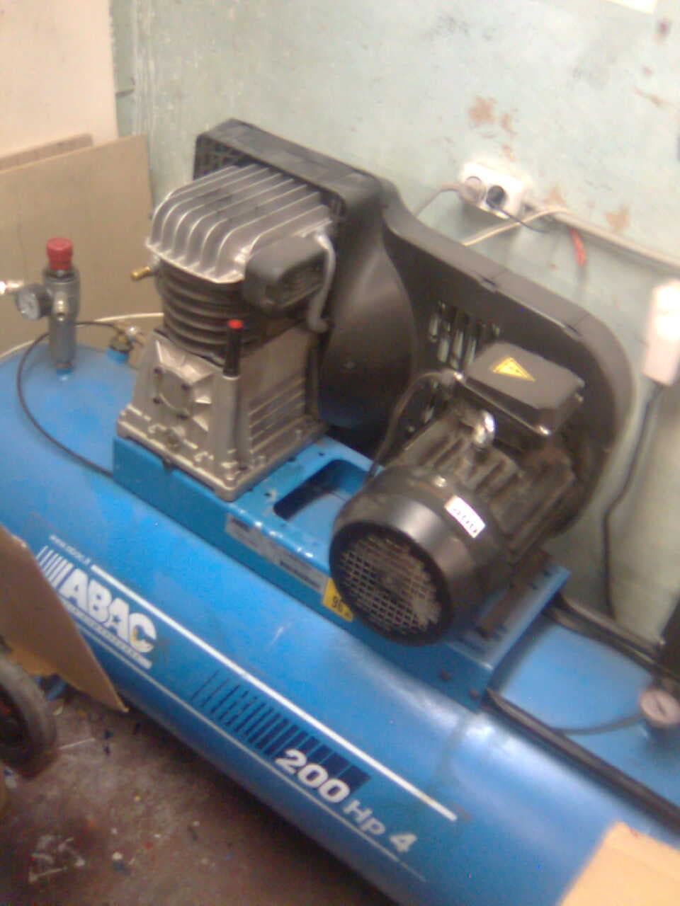 Compresseur industriel pour circuit d'air comprimé